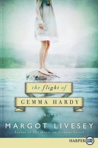 The Flight of Gemma Hardy (Large Print)