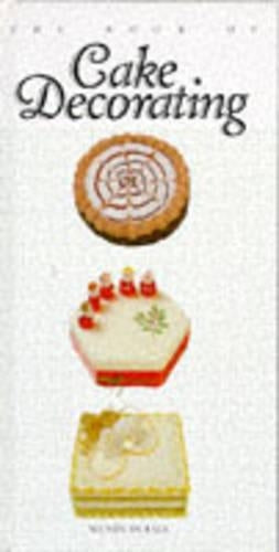 BOOK OF CAKE DECORATING