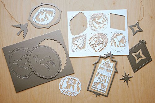A Village Christmas: 20 Exquisite Punch-Out Ornaments