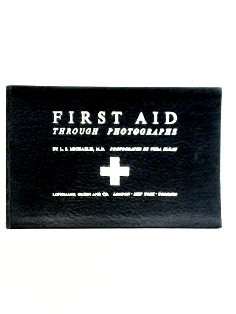First Aid Through Photographs
