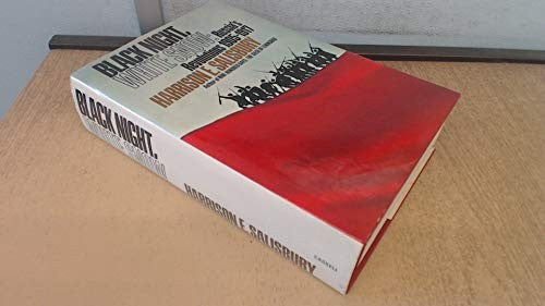 Black night, white snow: Russia's revolutions 1905-1917
