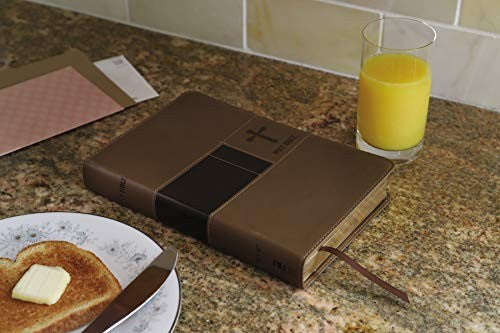 NIV, Premium Gift Bible, Leathersoft, Brown, Red Letter, Comfort Print