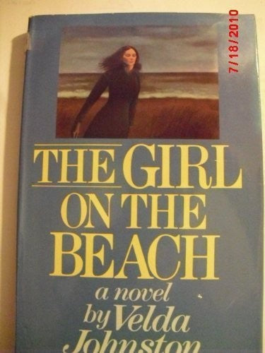The Girl on the Beach: A Novel of Suspense