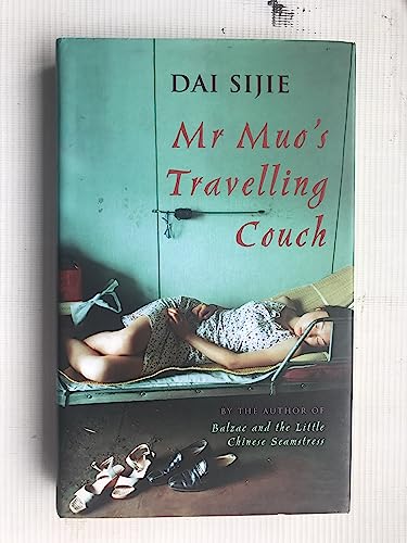 Mr Muos Travelling Couch