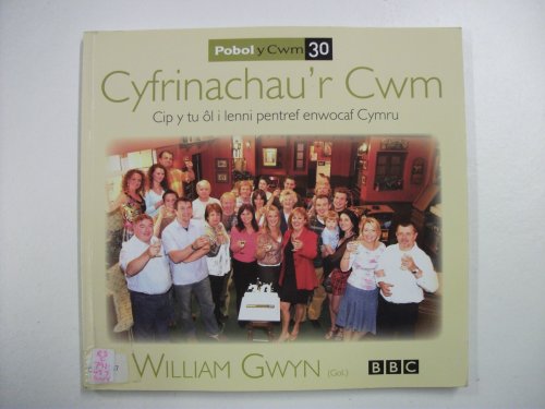 Cyfrinachau'r Cwm - Cip y Tu OL i Lenni Pentref Enwocaf Cymru