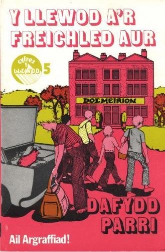 Cyfres y Llewod:5. Llewod a'r Freichled Aur, Y