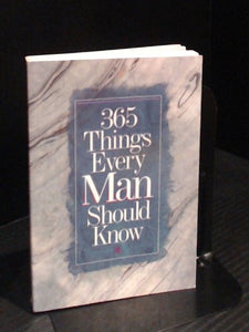 365 Things Evry Man Shld Knw Fields Doug 