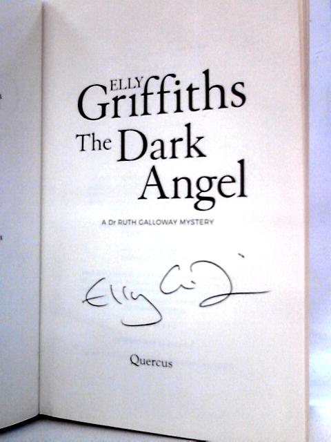 The Dark Angel (Dr Ruth Galloway Mystery)