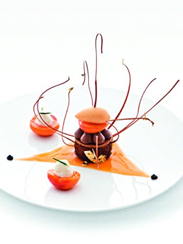 Le Cinq Restaurant of the Hotel George v, Paris