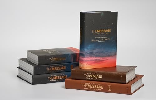 The Message Devotional Bible, Large Print (Leather-Look, Brown)