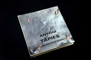 Antoni TAPIES o l'Escarnidor de Diademes