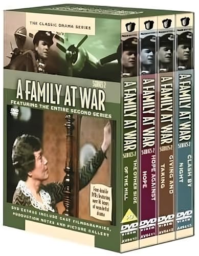 A Family At War: Series 2 [DVD]