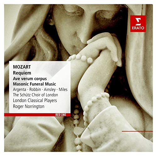 Mozart: Requiem / Ave Verum Corpus